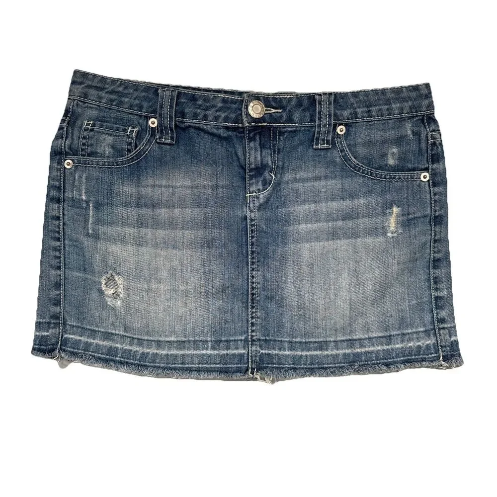 SO Denim Mini Skirt 9 (W31 Length 12.5) Blue Cotton Distressed Fray Hem Juniors